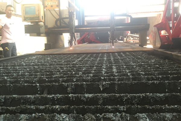 䓰��и�C(j��)��