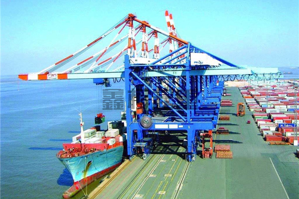 起重機(jī)使用前安全檢查不可少